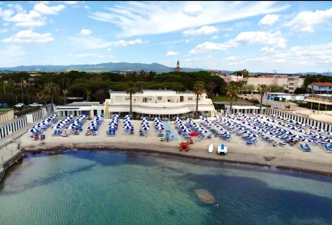 Hotel Bagni Lido Вада Екстер'єр фото